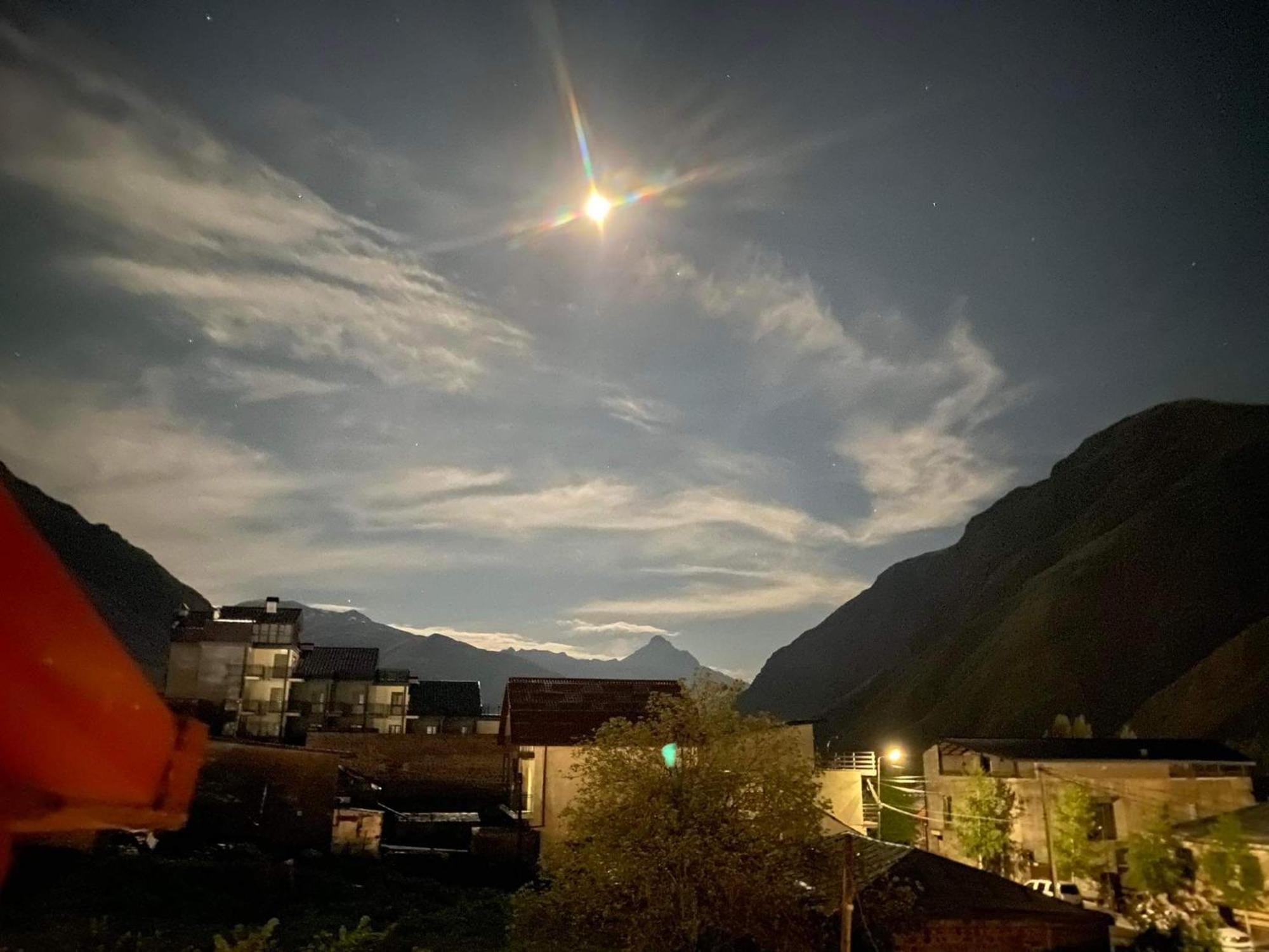Four Season In Kazbegi Ξενοδοχείο Δωμάτιο φωτογραφία